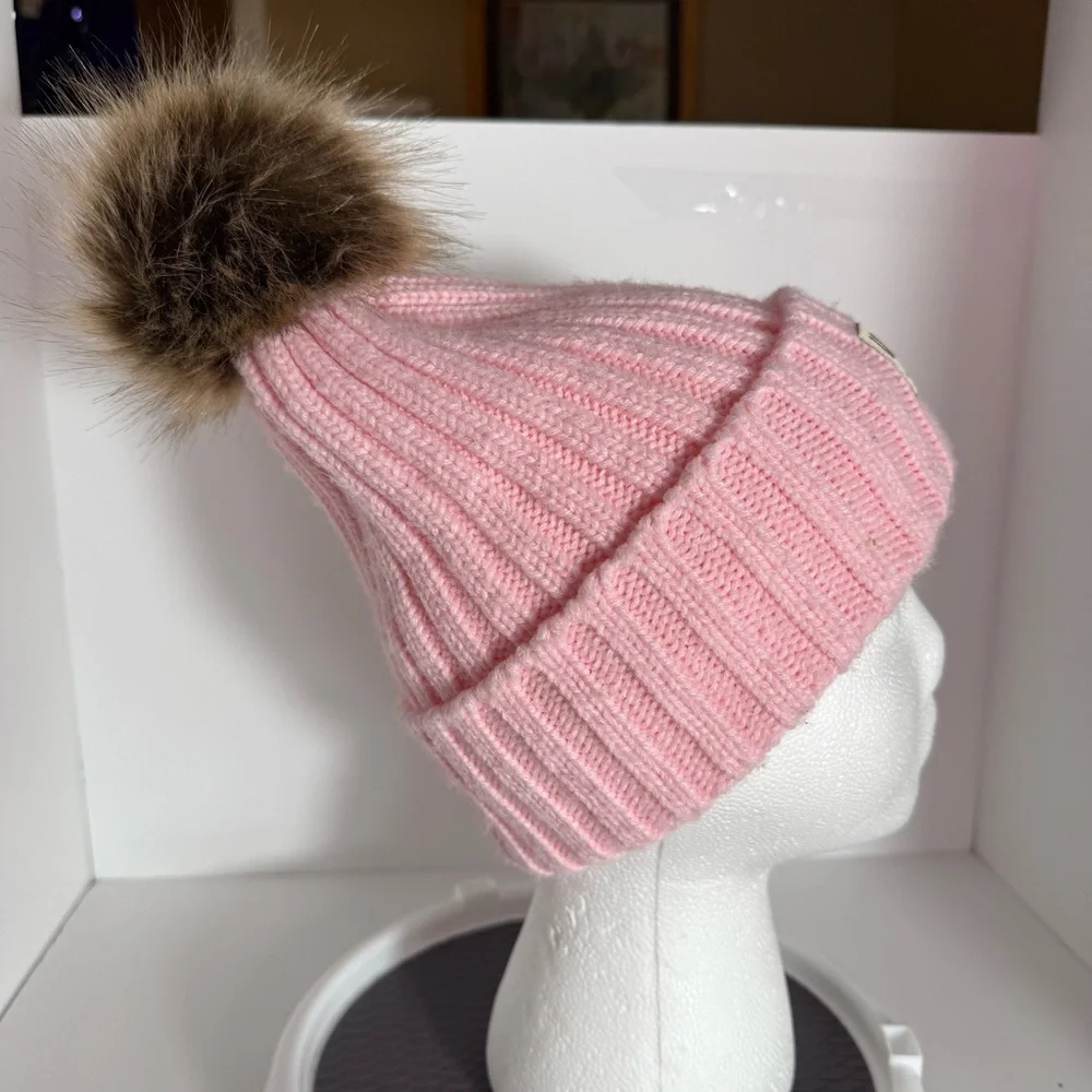 UGG Pink Rib Knit Beanie With Removable Faux Fur Pom-Pom Women's Or Kids.